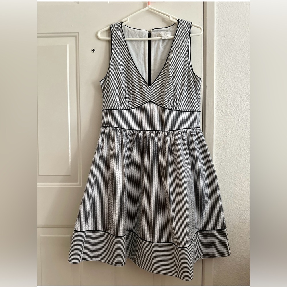SOLD!!! Jessica Simpson Seersucker Blue, White, Black Sleeveless Dress Size 12